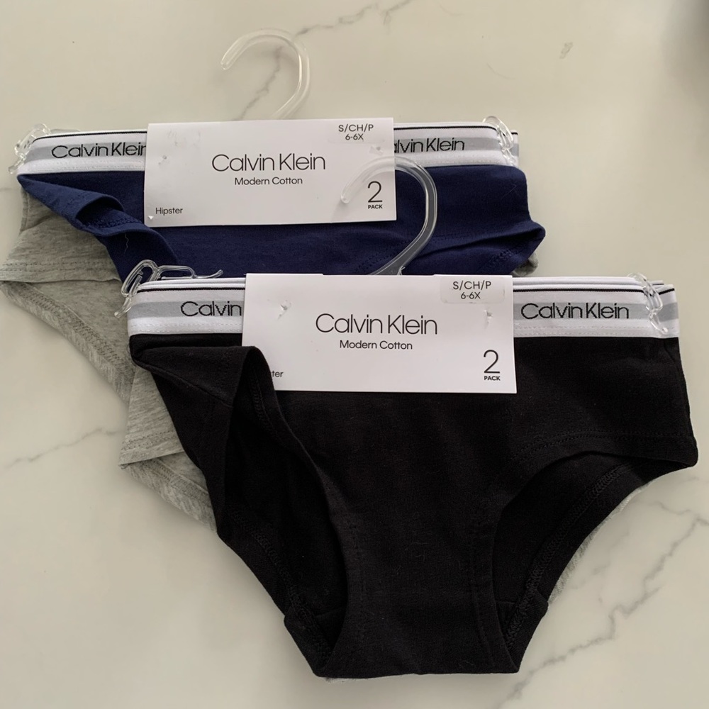 Calvin Klein Childs 6-6X 4- pack Cotton Hipsters NWT
Black, Blue & 2- pair Gray - Picture 6 of 6